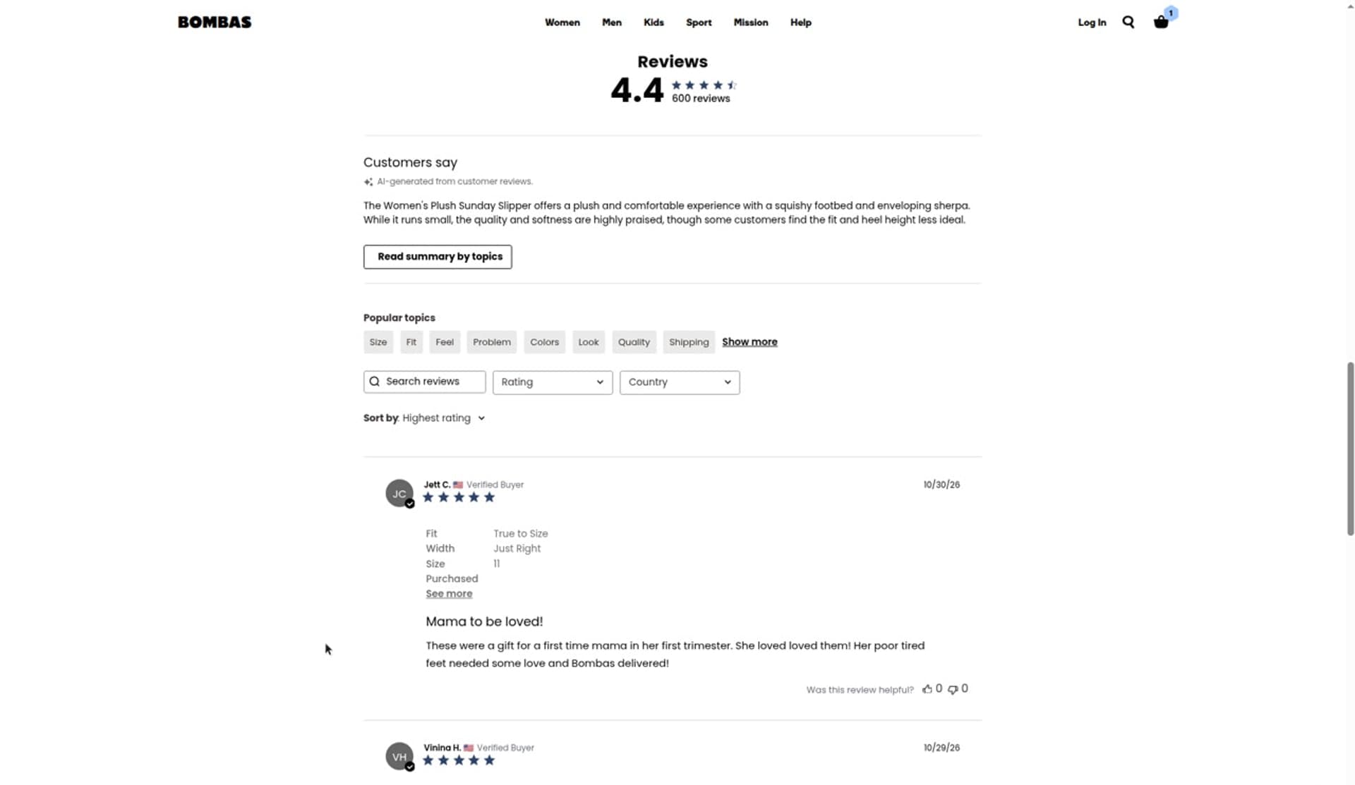 Bombas reviews section with an AI-generated Customers say summary that the Sunday Slipper runs small